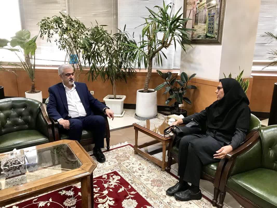 برگزاری  جلسه هم افزایی  مدیر صندوق بازنشستگی کشوری استان خراسان رضوی با مدیر شعب بانک صادرات استان ...