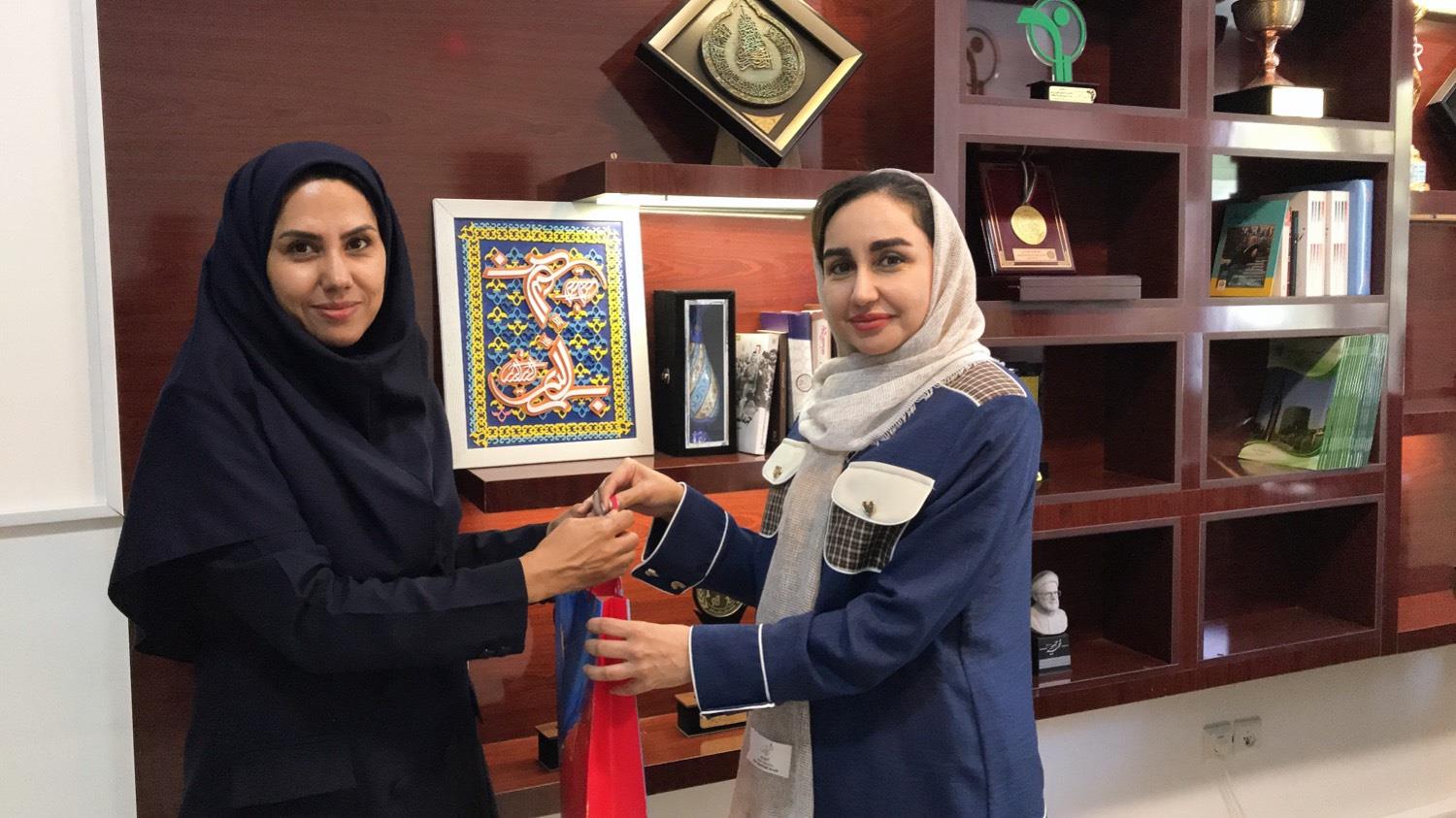 تجلیل از پزشک خانه امید بازنشستگان مشهد مقدس