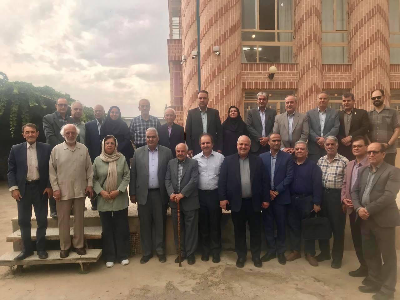 بازنشسته نمونه فرهنگی شهرستان نیشابور 6
