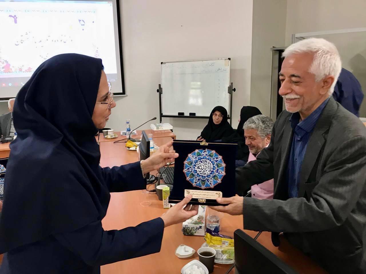 تجلیل از رؤسای کانون‌های بازنشستگی 8